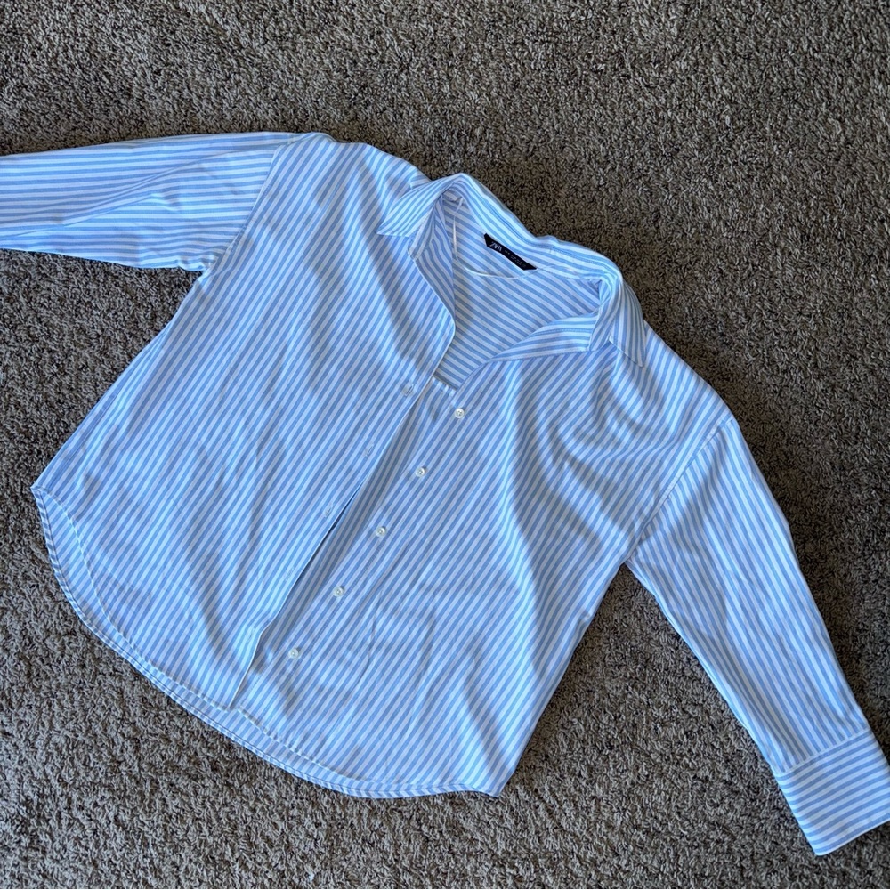 Zara Blue White Striped Button Up Shirt Women’s Medium